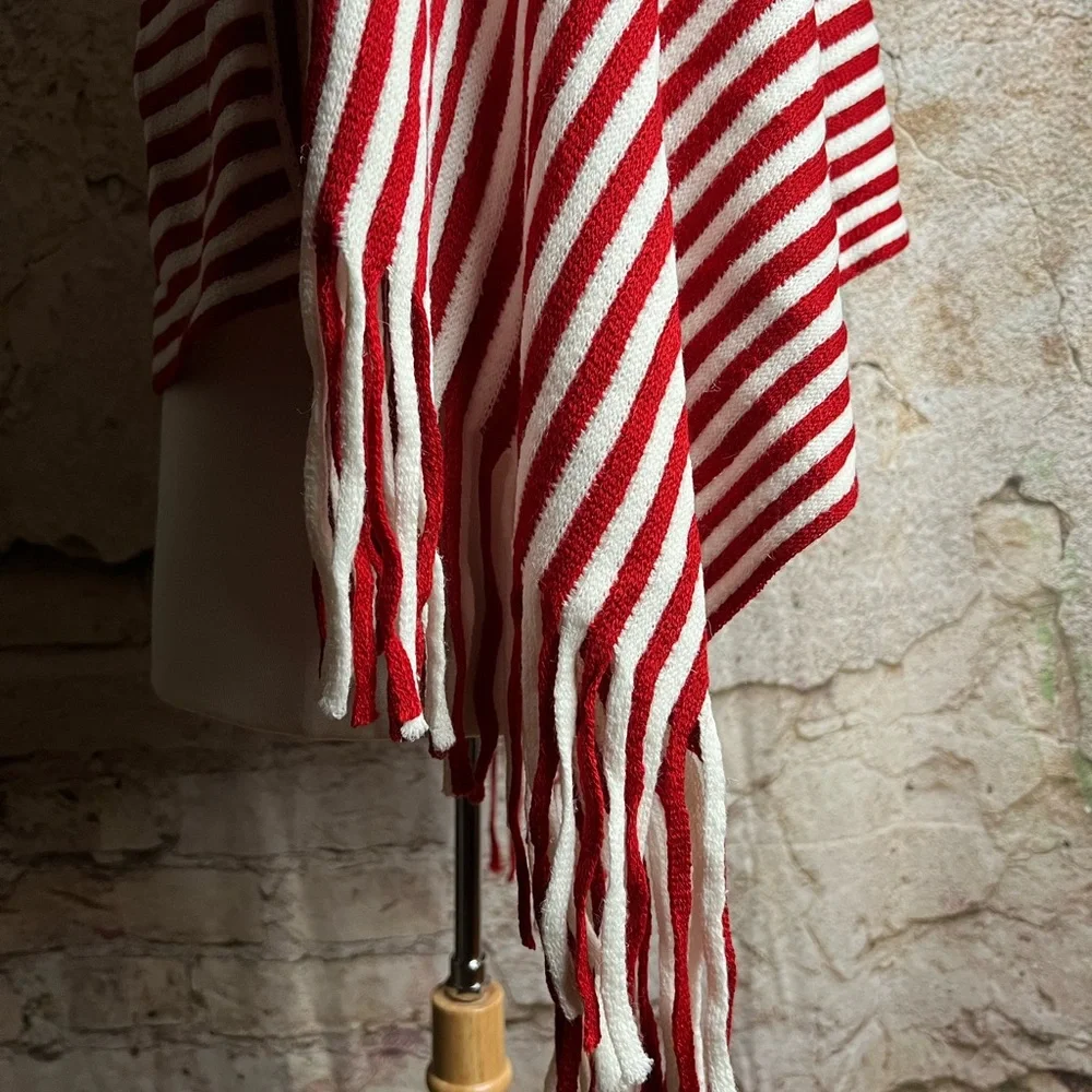 University of Arkansas Razorbacks - Unisex poncho - Picture 6 of 9